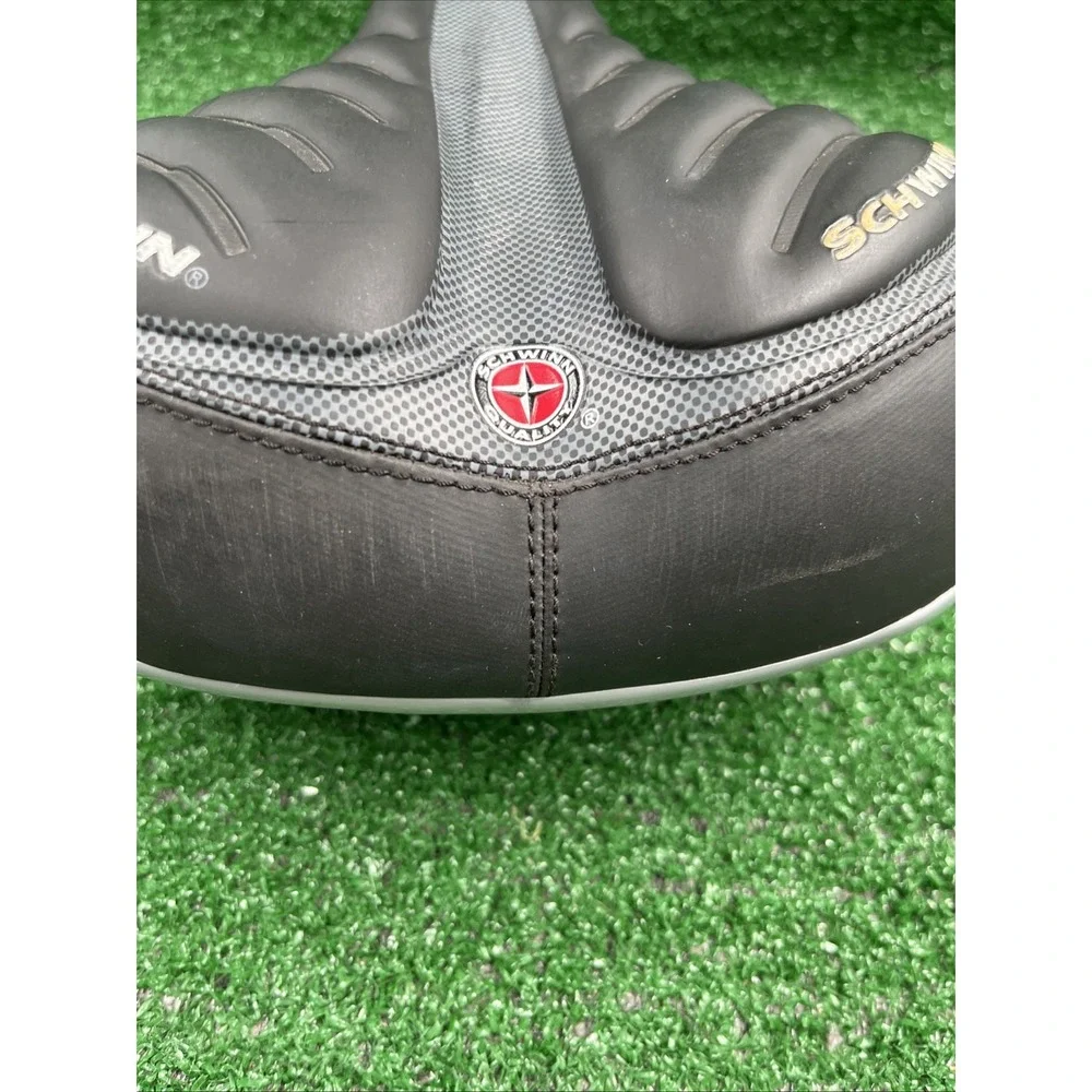 Schwinn Bicycle Seat VELO‎ Cushioned Comfortable Padding Saddle Black